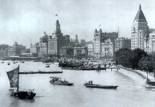 Visit Old Shanghai with China Holidays, the best tour operator to china